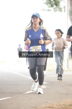Runner Photo 4313543