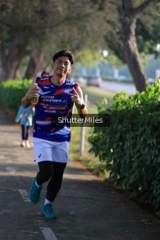 Runner Photo 4313563