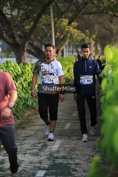 Runner Photo 4313624