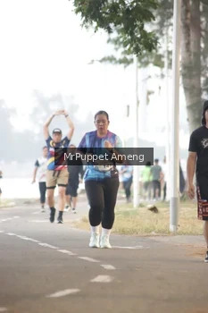 Runner Photo 4313657