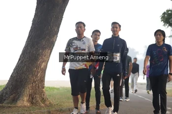 Runner Photo 4313661