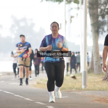 Runner Photo 4313662