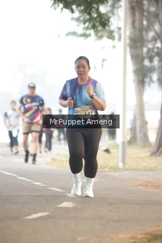Runner Photo 4313667