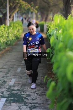 Runner Photo 4313668