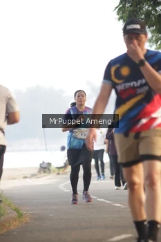 Runner Photo 4313686