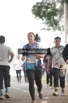 Runner Photo 4313695