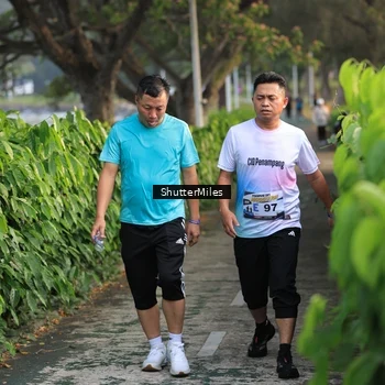 Runner Photo 4313713
