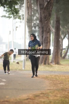 Runner Photo 4313724