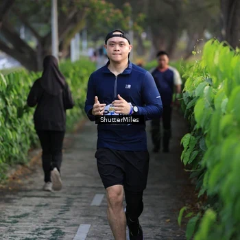 Runner Photo 4313753
