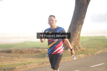Runner Photo 4313768