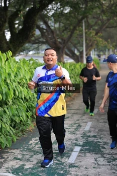 Runner Photo 4313792