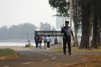 Runner Photo 4313798