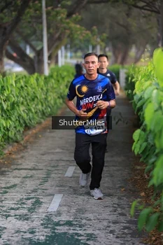 Runner Photo 4313803
