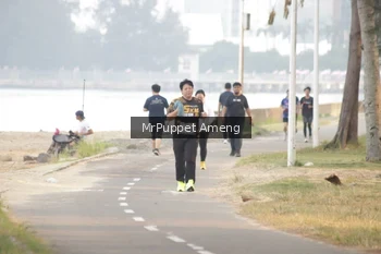 Runner Photo 4313826