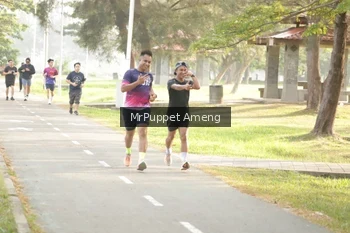 Runner Photo 4313860