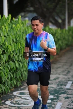 Runner Photo 4313942