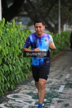 Runner Photo 4313943