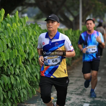 Runner Photo 4313946