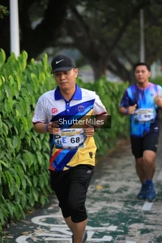 Runner Photo 4313947