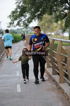Runner Photo 4313963