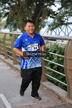 Runner Photo 4313981