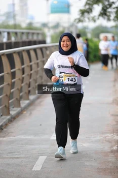 Runner Photo 4314037