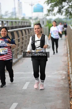 Runner Photo 4314059