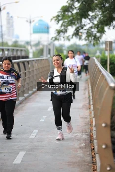 Runner Photo 4314065