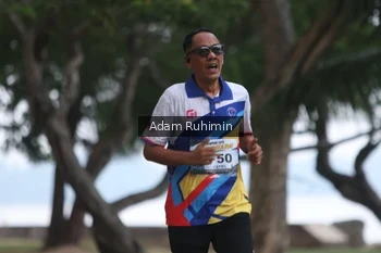 Runner Photo 4314079