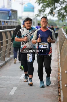 Runner Photo 4314120