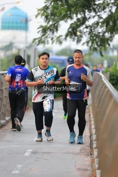 Runner Photo 4314128