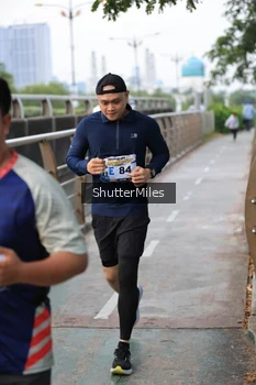 Runner Photo 4314141