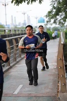 Runner Photo 4314150