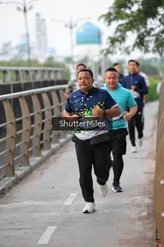 Runner Photo 4314155