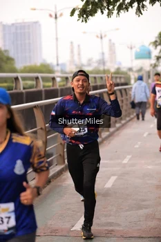 Runner Photo 4314167