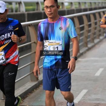 Runner Photo 4314169