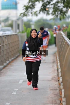Runner Photo 4314181