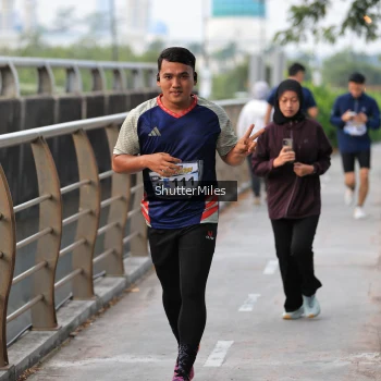 Runner Photo 4314193