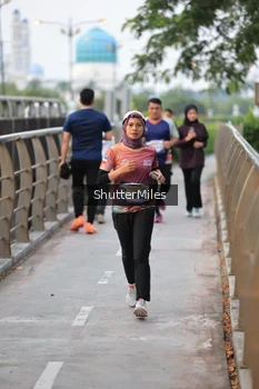 Runner Photo 4314202