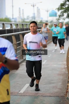 Runner Photo 4314213