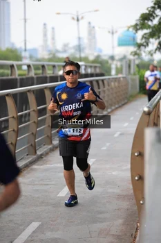 Runner Photo 4314222