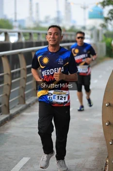 Runner Photo 4314226