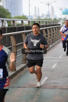 Runner Photo 4314235