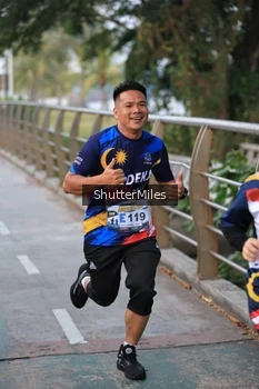 Runner Photo 4314243