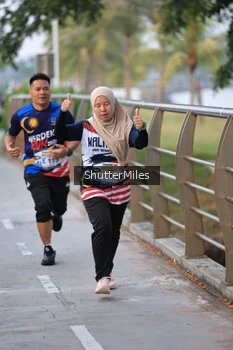 Runner Photo 4314247