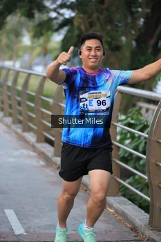 Runner Photo 4314248