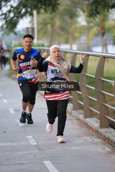 Runner Photo 4314249