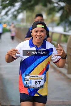 Runner Photo 4314253