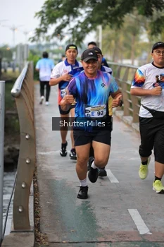 Runner Photo 4314255