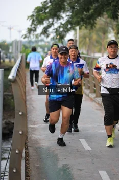 Runner Photo 4314259
